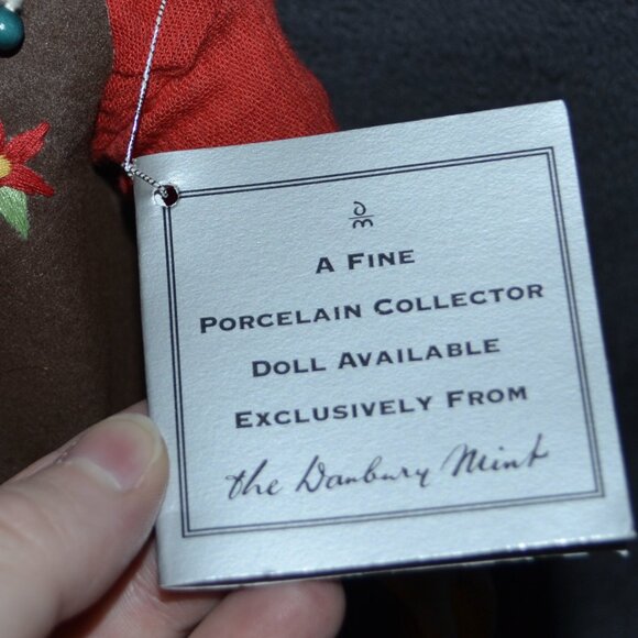 Danbury Mint porcelain Nancy Leslie Hippie Fine Collector Doll - Picture 7 of 10